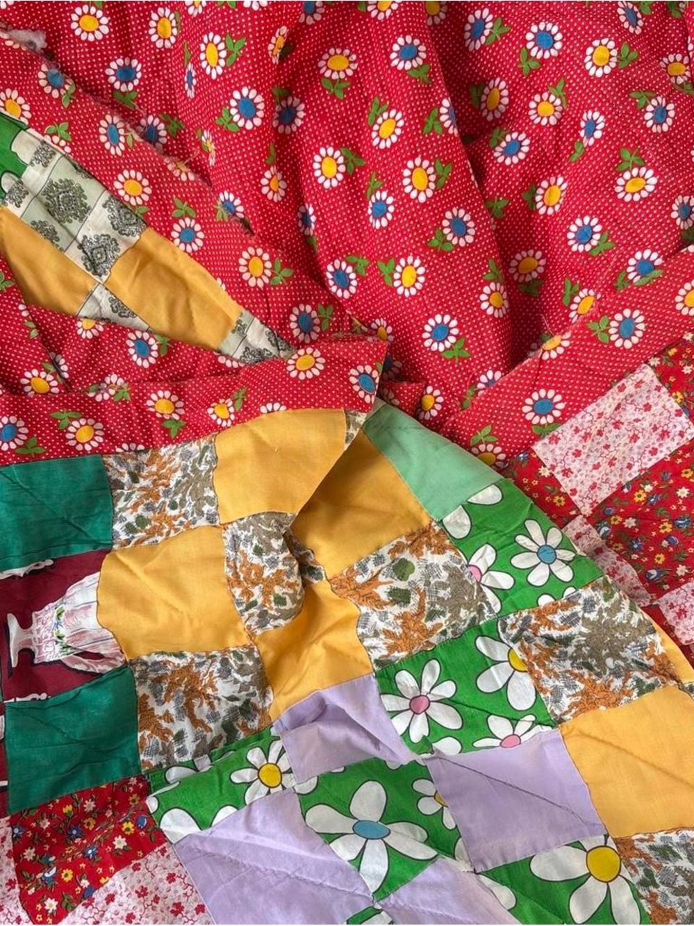 Vintage Patchwork Quilt - Multicolor Cotton Cottagecore Shabby Chic Grandmacore - Picture 7 of 9